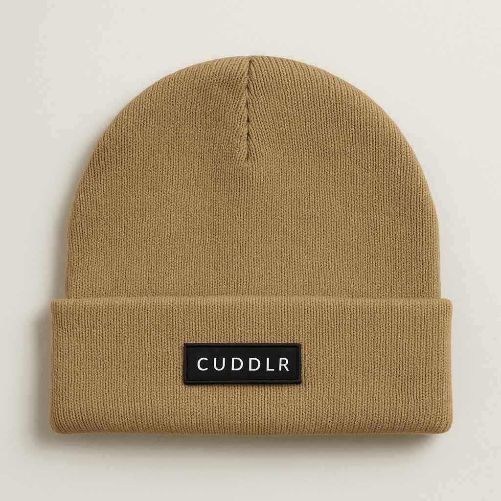 Cuddlr Beacon – Reflective Knit Hat
